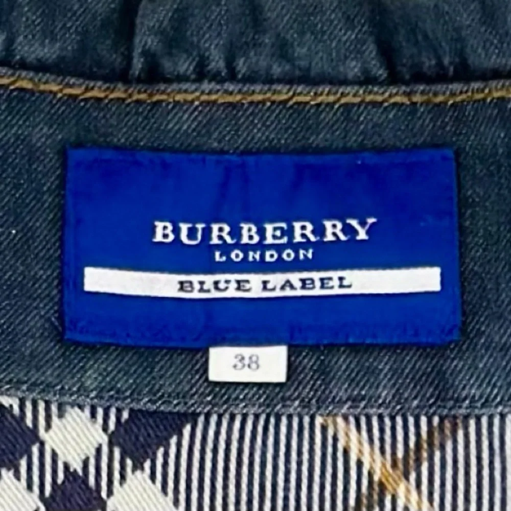 Burberry London Blue Label Women’s Cropped Blue Denim Jacket Size 38 - Picture 15 of 16